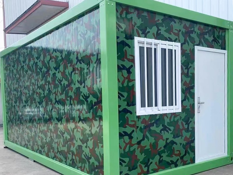 Casa contenedor de camuflaje