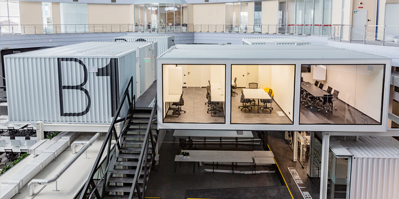 Espacios Comerciales: Oficinas, cafeterías, bares, salas de exposiciones